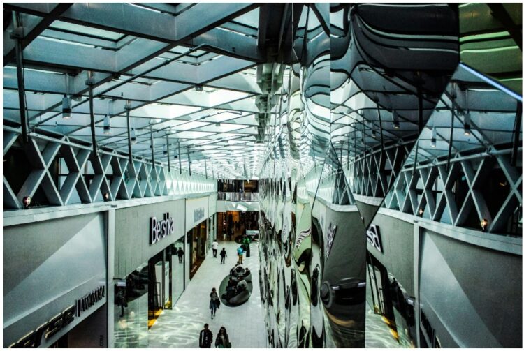 3 Low-Cost Franchises That Can Still Bring in Big Profits