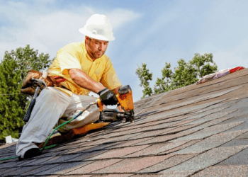 What to Expect from a Professional Roofing Service: A Complete Guide for Homeowners