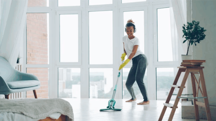 A Clean Home, A Clear Mind: Exploring the Benefits of Professional Home Cleaning