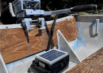 Keep Your Boat Dry with a Solar Bilge Pump