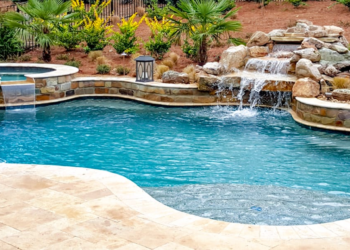 Swimming Pool Contractors and the Art of Creating Lasting Outdoor Retreats