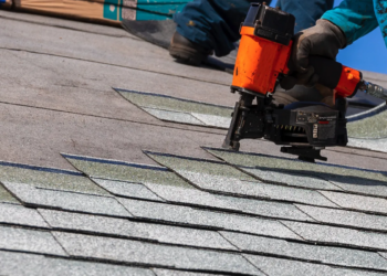 How Weather Conditions Affect Roofing Materials and Performance?