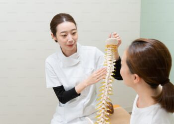 The Role of a Spine Specialist in Your Spine Care