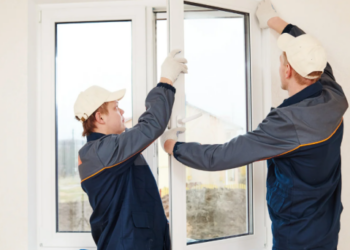 How Proper Windows Installation Prevents Moisture Intrusion and Mold Growth