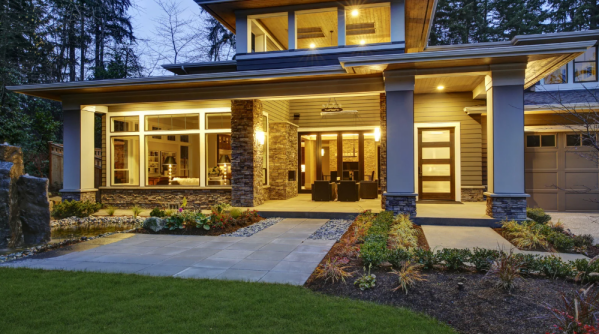The Benefits of Working with a Local Custom Home Builder