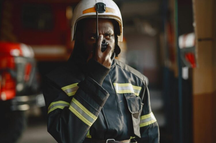 7 Reasons Fast Fire Watch Guards Outperform Regular Security