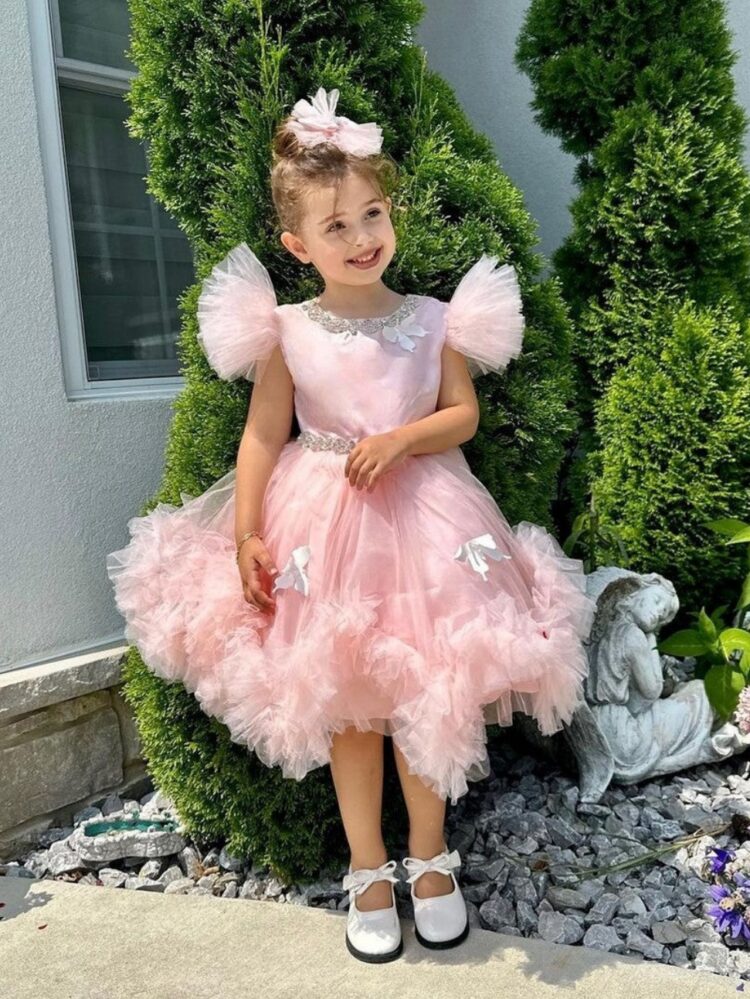 How to Choose the Perfect Flower Girl Gowns for Modern Weddings: A Complete Guide