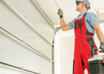 When to Call Everdoor: Signs Your Garage Door Needs Professional Attention