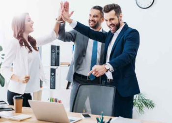 Top Benefits of Back Office Outsourcing for Growing Businesses