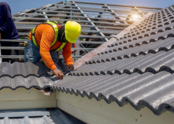 Homeowner’s Guide to Choosing the Best Roofing Material