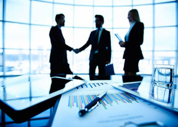 Industry-Specific Benefits of Professional Project Consulting Services