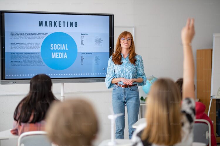 A Practical Guide to Planning and Running Successful Social Media Campaigns