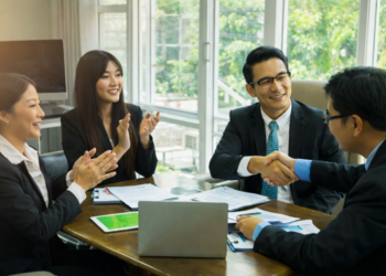 Why HR Directors in Malaysia Are the Most Valuable B2B Decision-Makers