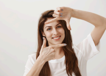 IV Drips: The Secret Celebs Use for Glowing, Radiant Skin 
