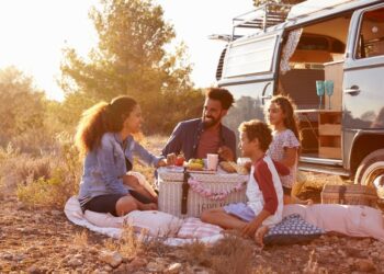 How to Handle Travel Tantrums on a Family Trip Gracefully