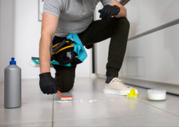 How to Effectively Deep Clean Your Home After a Renovation