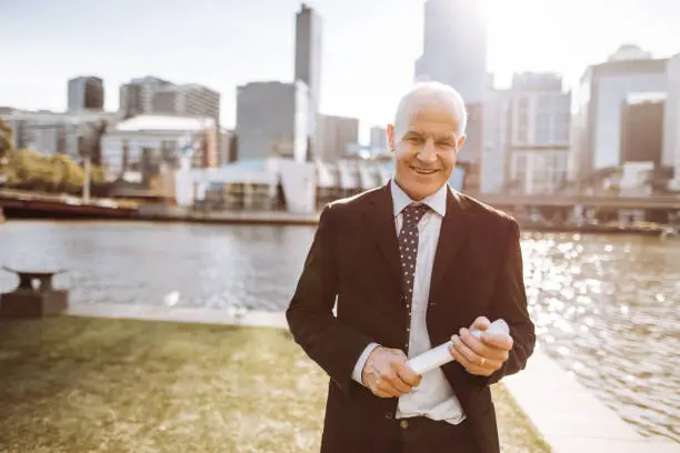 How a Melbourne Commercial Lawyer Can Protect Your Victorian Business