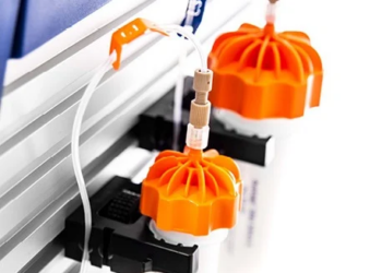 How Flash Chromatography Improves Compound Purification